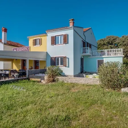 House Sara Ilovik