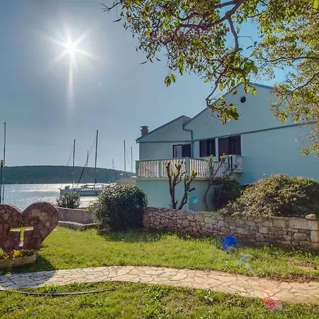 House Sara Holiday home *